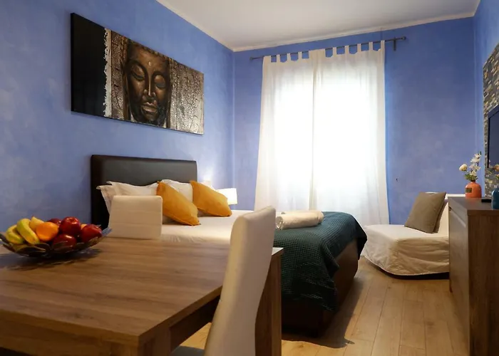 The Blue Strawberry House In San Giovanni Apartment *