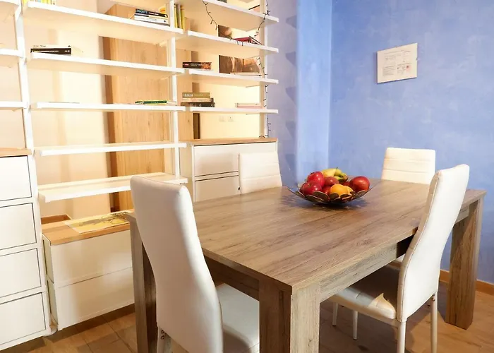 The Blue Strawberry House In San Giovanni Apartment
